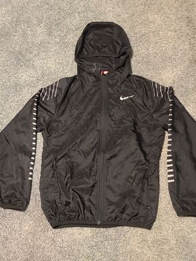 Nike Black Hooded Reflective Windbreaker
